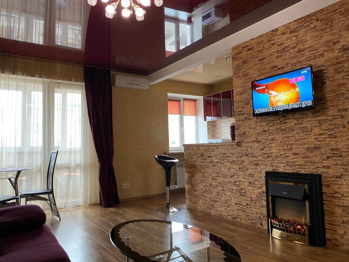 New Apartments With Panoramic Views On Avenue Nauky Kharkiv Extérieur photo